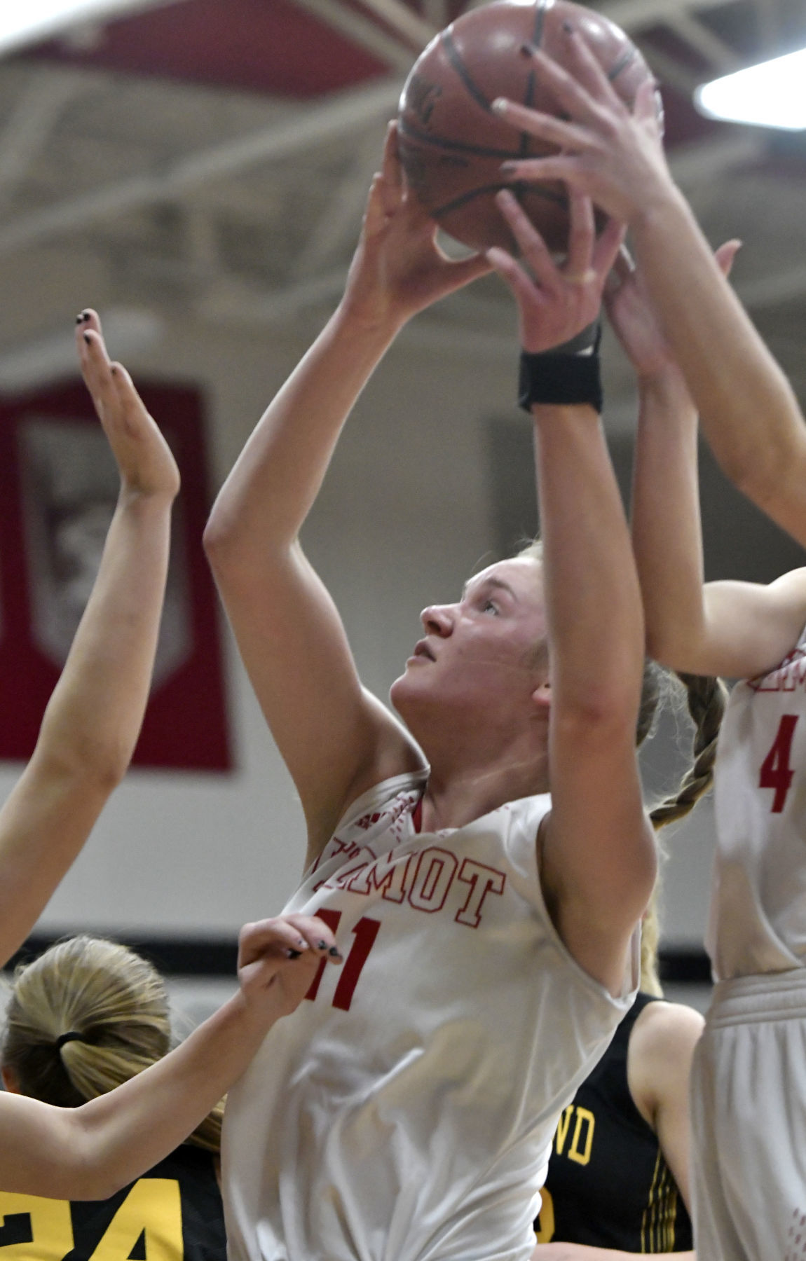 SHORELAND VS WILMOT GIRLS BASKETBALL
